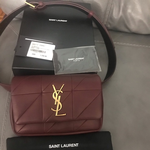 YSL belt bag color is wine - Picture 2 of 8